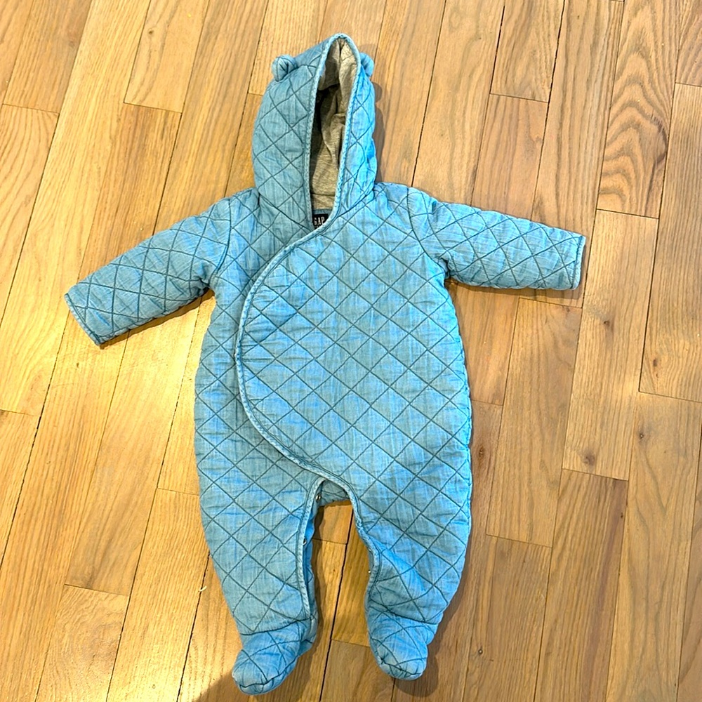 Baby Gap Denim quilted outerwear size 6-12 months